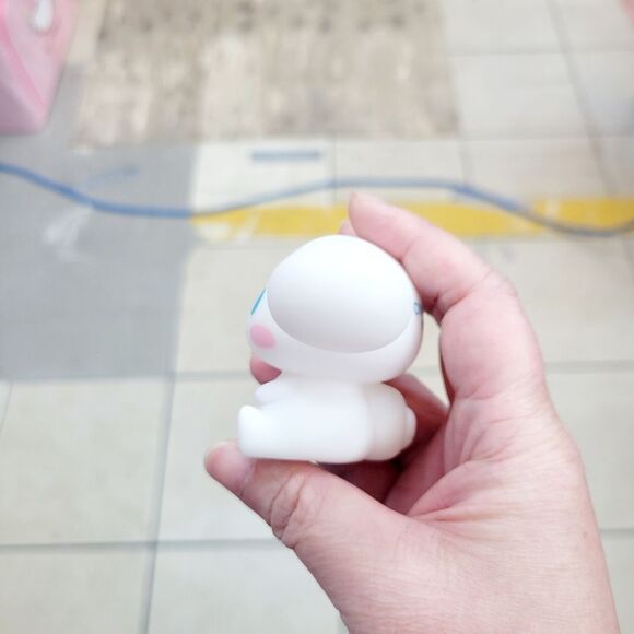 Brand New Sanrio Cinnamonroll Small Bed Light #2 - Picture 3 of 10